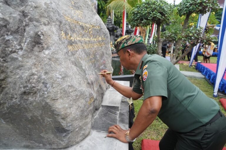 Pesan Pangdam IX/Udayana Saat Resmikan Pagar Korem 163/Wira Satya