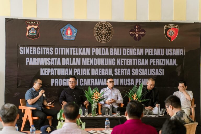 Jelang High Season 2026, Aparat dan Pelaku Wisata Nusa Penida Bahas Izin hingga Pajak