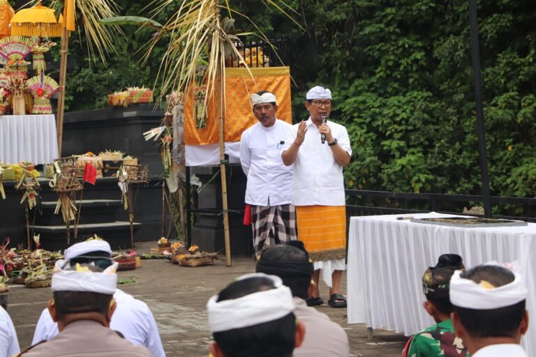 Bupati Badung Kucurkan Rp 6,1 Miliar untuk Pembangunan dan Melaspas Tempat Melasti Desa Adat Abiansemal