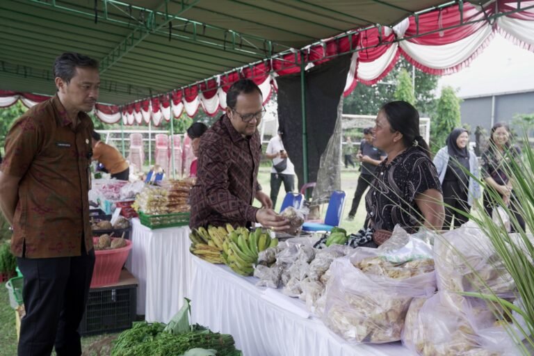 Buka Pasar Murah Nyepi dan Idul Fitri, Wabup Badung Jamin Stabilitas Harga