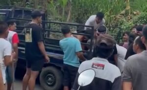 evakuasi korban penebasan Nyepi