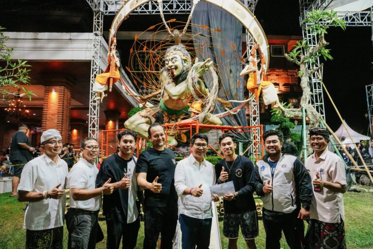 Tinjau Persiapan  Badung Caka Fest 2026 Adi-Cipta Apresiasi Kreativitas Yowana Badung
