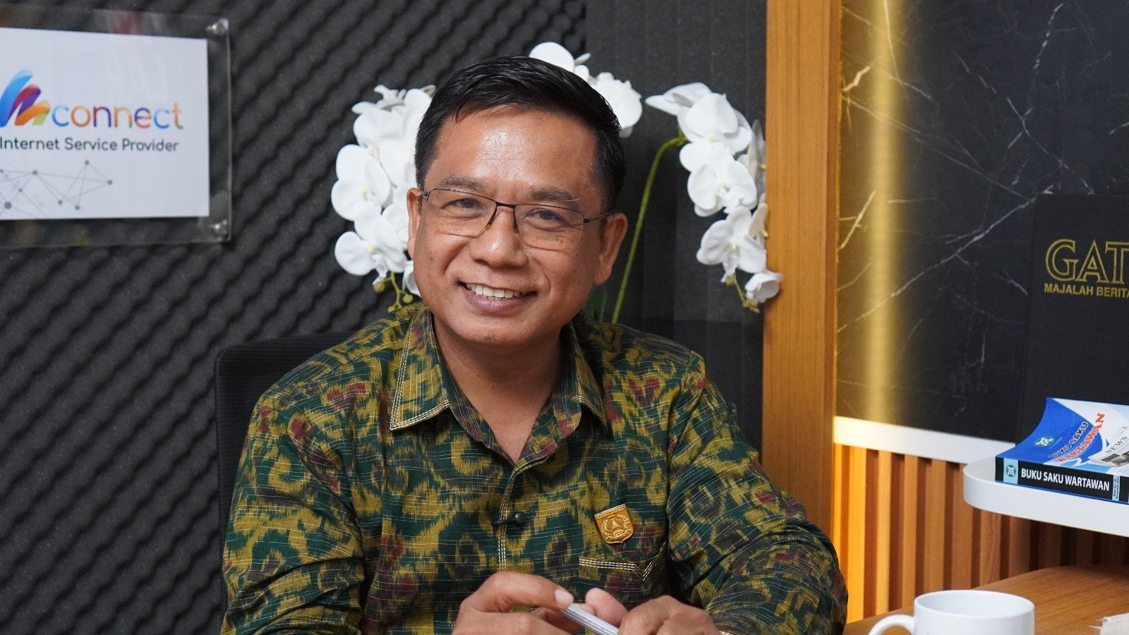 Dari Kandang ke Kursi Dewan, Jalan Panjang I Nyoman Sumadi Menjaga Asa di Usaha Ayam Petelur