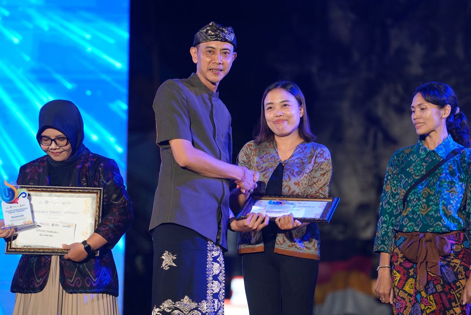 Putu Orlon dan Ni Luh Komang Chika Dinobatkan Sebagai Jegeg Bagus Klungkung 2026