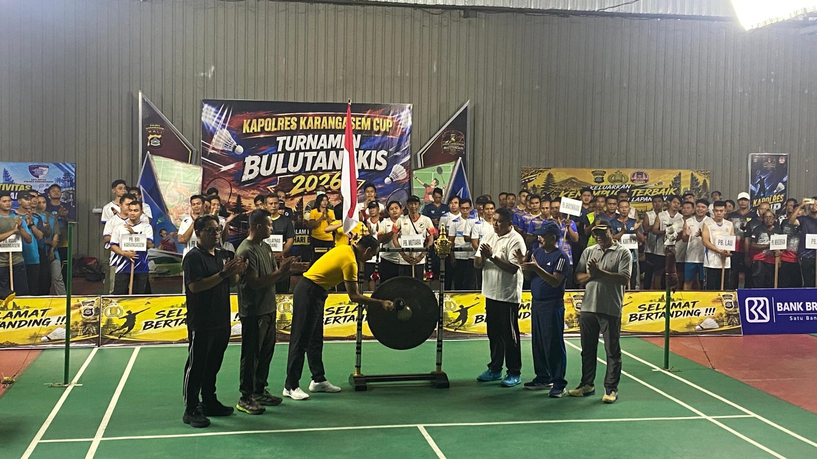 Smash Panas dan Duel Sengit Warnai Kapolres Karangasem Cup 2026