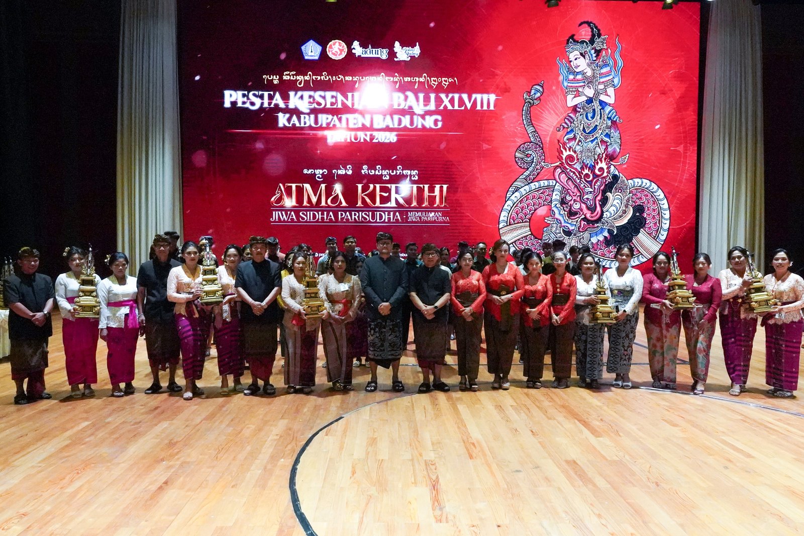 Tutup PKB Badung, Bupati Adi Arnawa Lepas 26 Duta Seni ke Provinsi