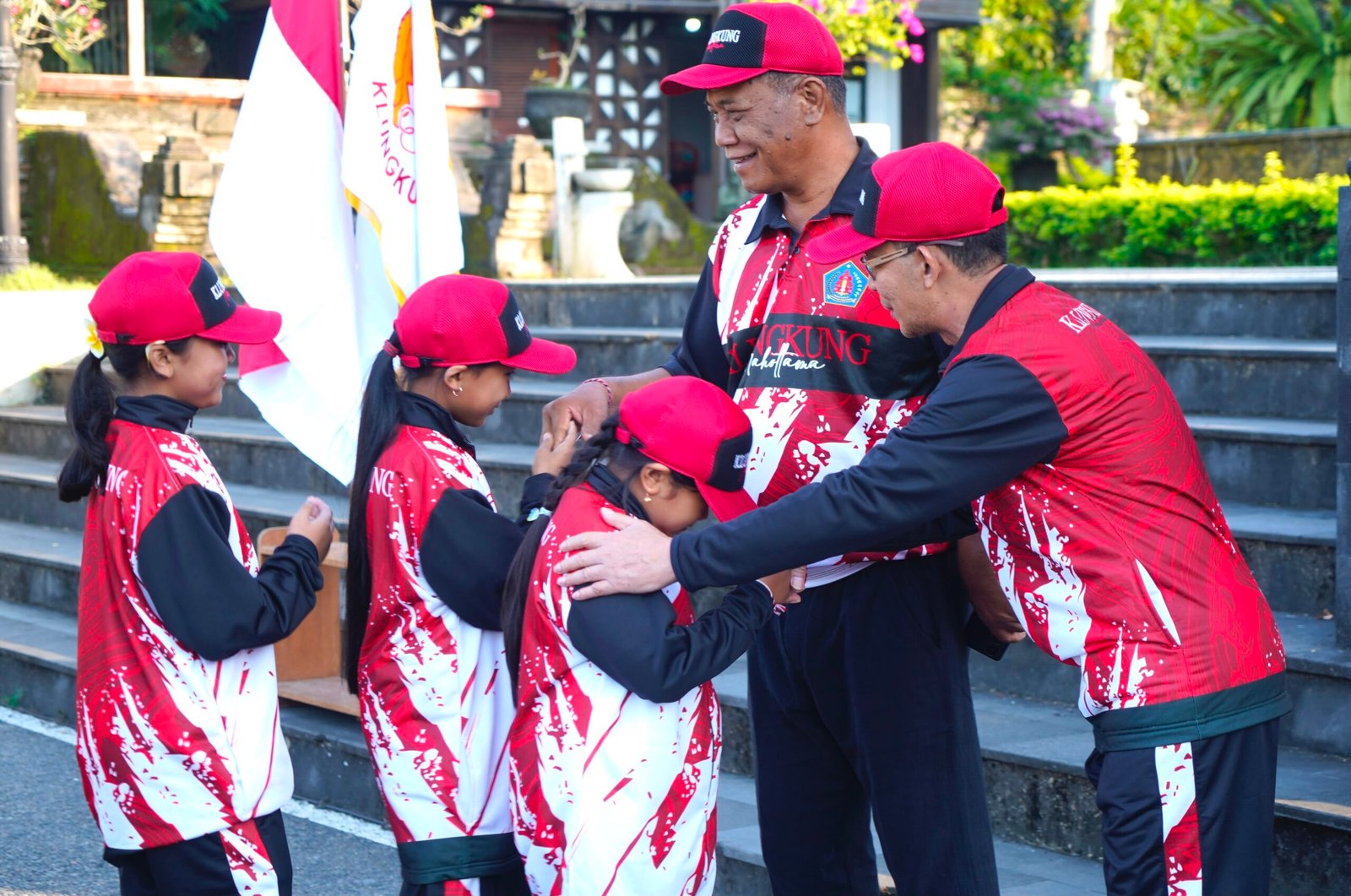 Lepas 653 Atlet Porjar Bali 2026, Bupati Satria Targetkan Klungkung Raih Prestasi Lebih Gemilang
