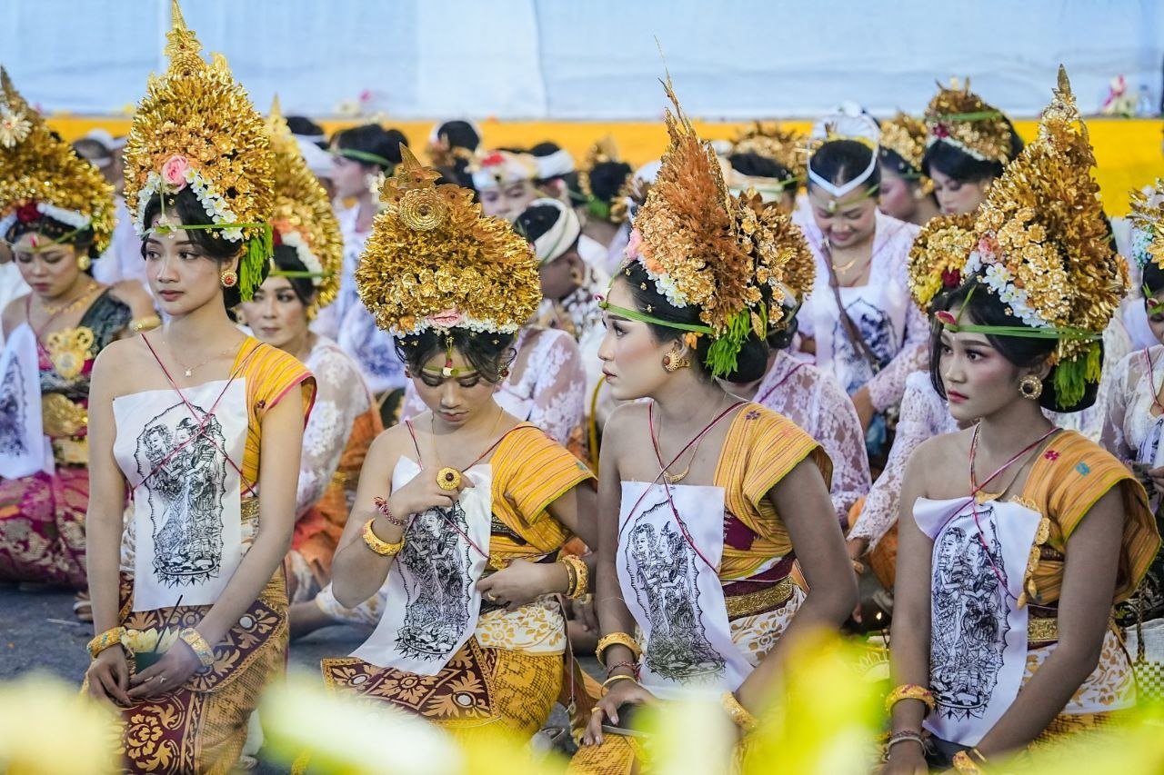Karya Nyawa Wedana Utama di Ungasan, Bupati Badung Apresiasi Semangat Ngayah