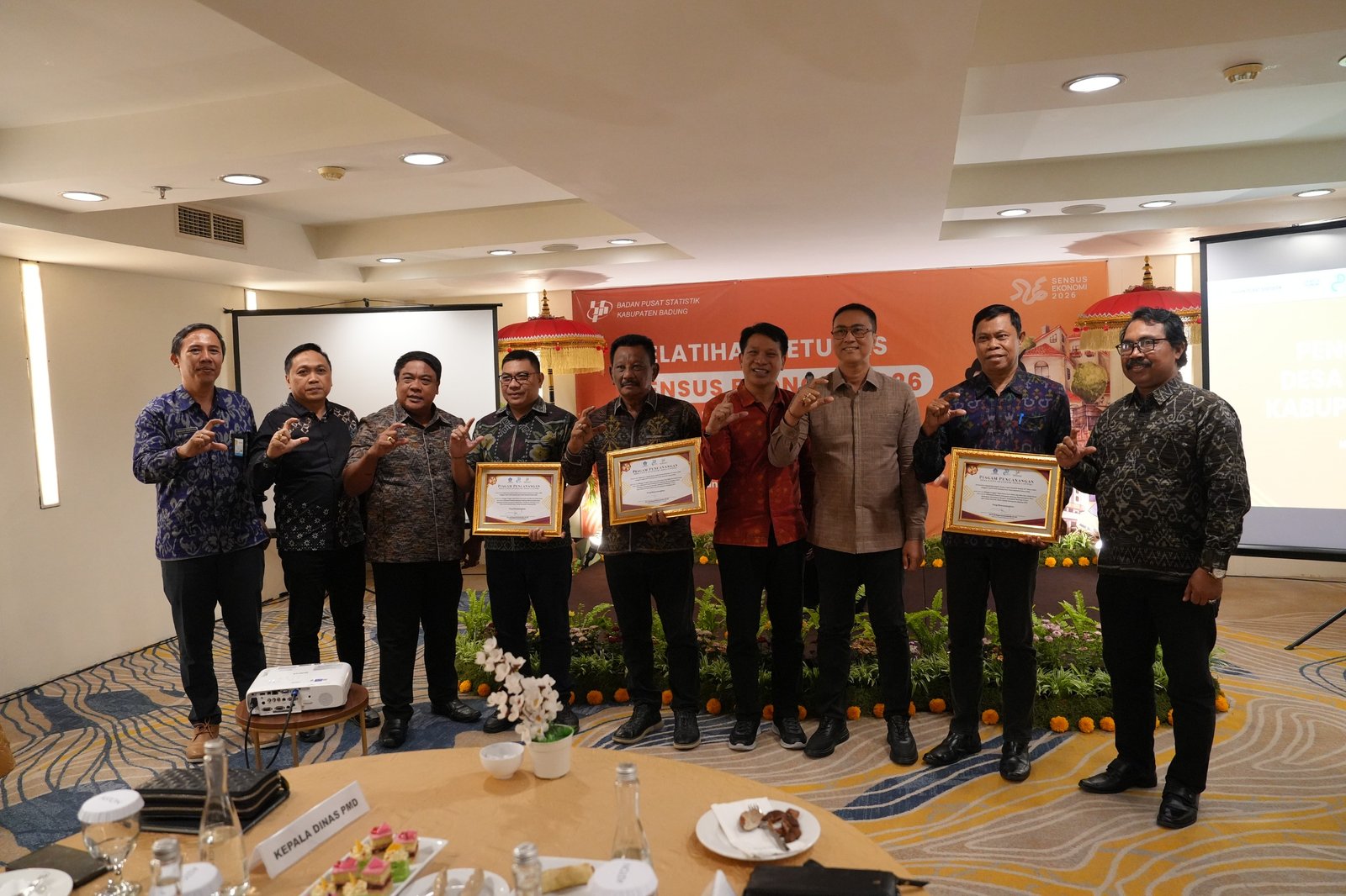 Sekda Badung Tutup Pelatihan Sensus Ekonomi dan Canangkan “Desa Cantik” 2026