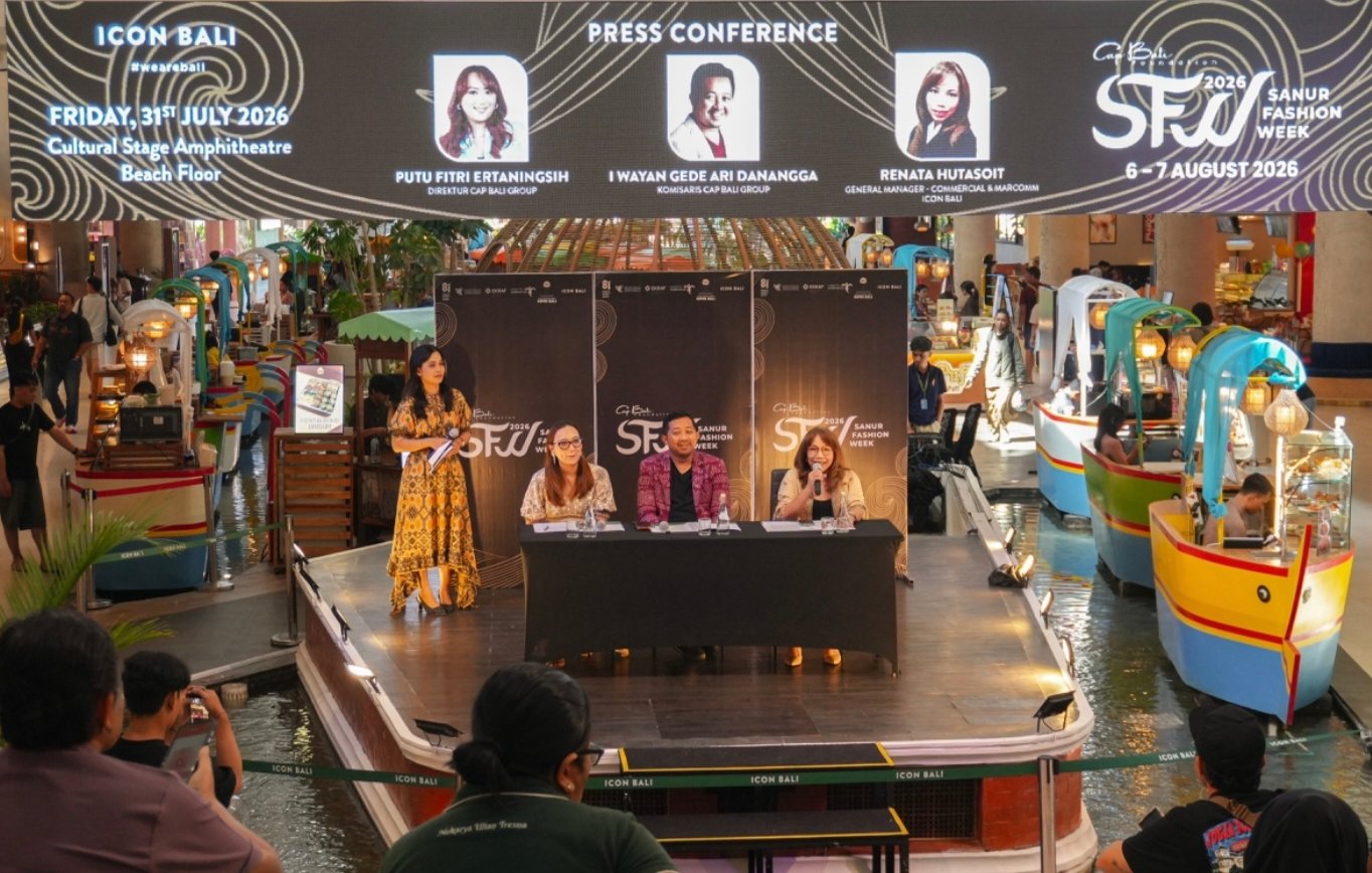 Sanur Fashion Week 2026 Babak Baru Industri Mode Bali, Jadikan Breakwater Pantai Sebagai Panggung Catwalk