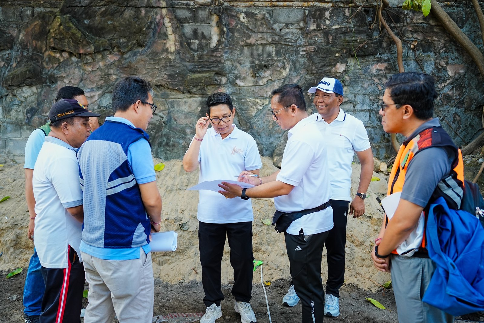 Tinjau Penataan Pedestrian Pantai Kuta Bupati Badung dan Ketua DPRD Pastikan Kesiapan Kawasan Wisata yang Nyaman dan Berkelas