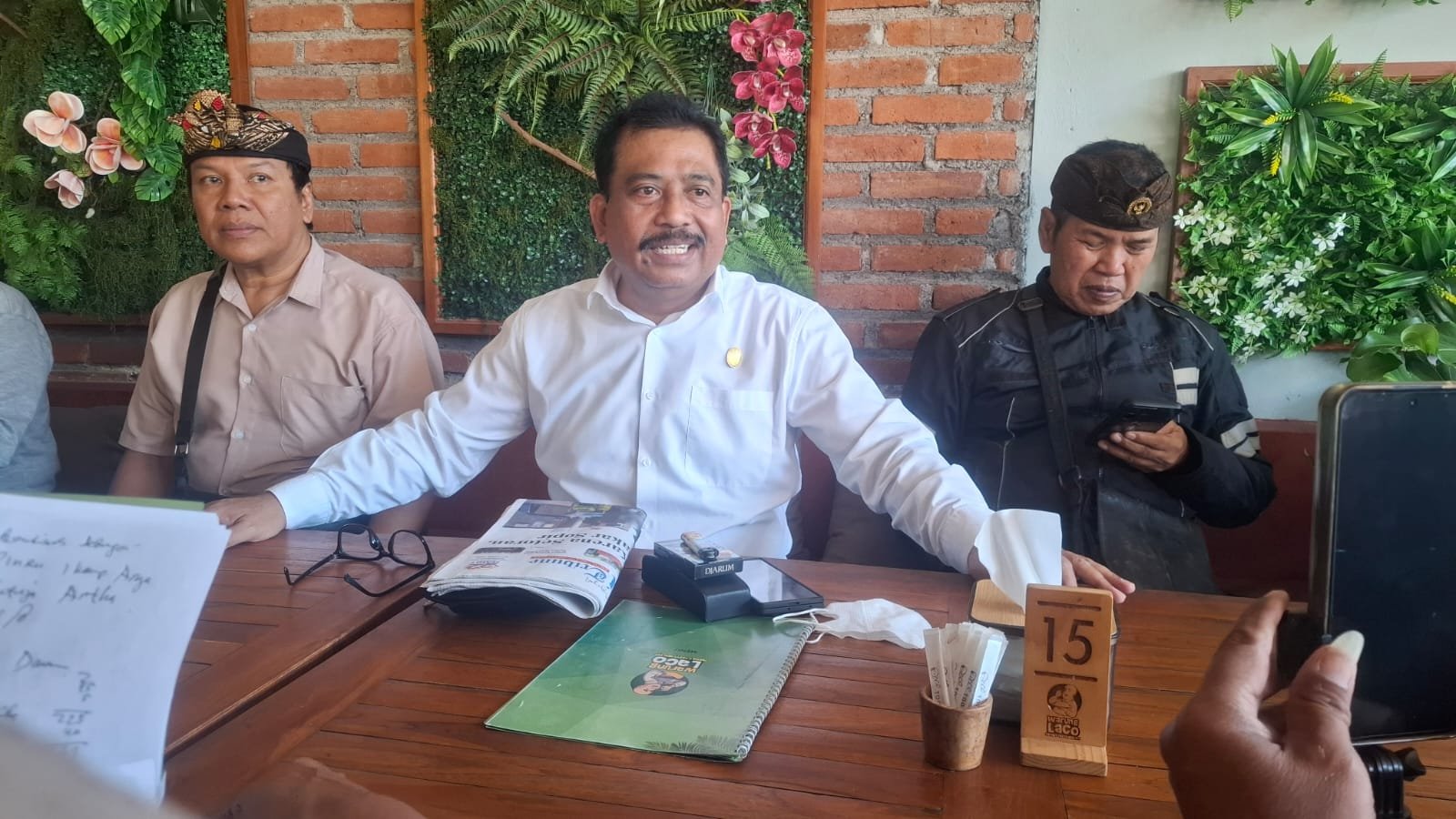 Polemik Pura Tangkas Kori Agung Memanas, Bendesa Adat Disomasi