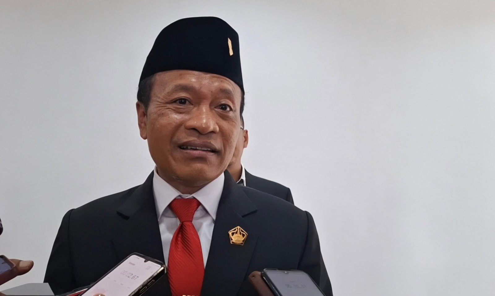 Ketimpangan Pegawai Disorot, Ketua DPRD Bangli Desak Evaluasi Penataan ASN Tiap OPD